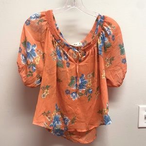 HOLLISTER Off-The-Shoulder Blouse